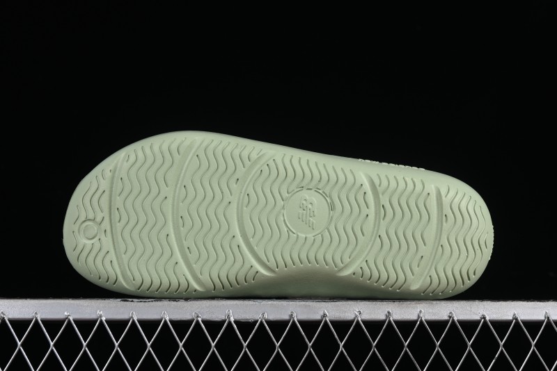 New Balance NB x TAW&TOE Collaboration Green Ultra-Soft Cloud Cushion Beach Casual Flip Flops - SD5601GIG