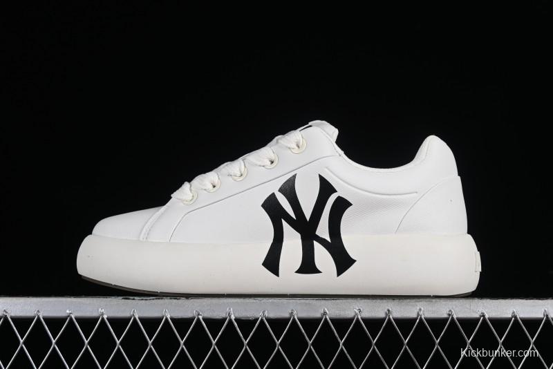 MLB Chunky Classic Base Height Increasing Platform Sneakers - 3ASXCCB4N50IVS