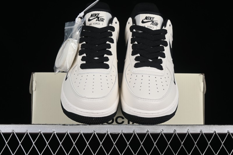 Nike Nocta x Nike Air Force 1 '07 Low Casual Sneakers with 3M Reflective Details and Full-Length Air Cushion - NO0224-023