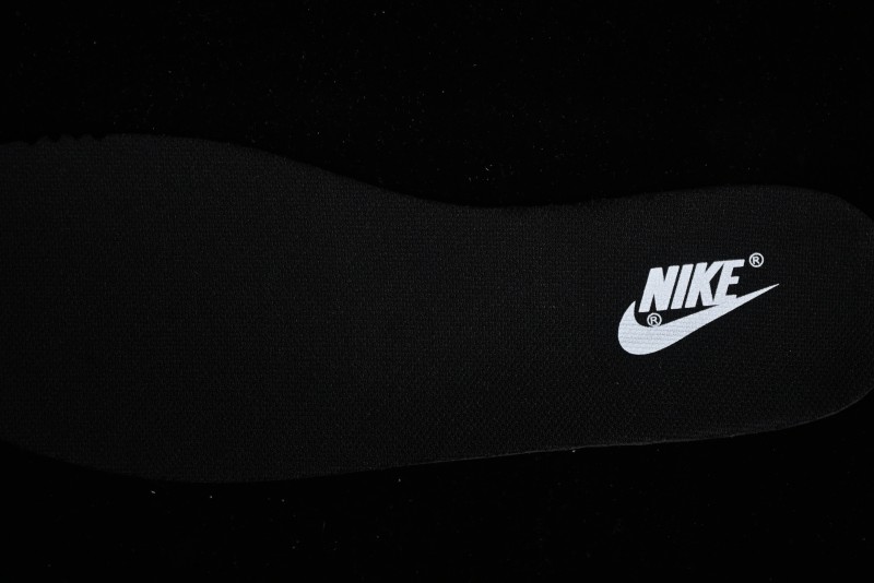 Stussy x Nike Dunk Low SB Skate Shoes in White-Black - FC1688-137