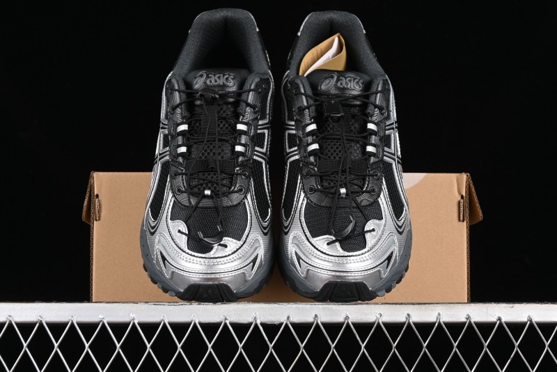 Asics Gel-Kahana Tr V4 Running Shoes with FF BLAST PLUS Cushioning Technology - 1203A585-100