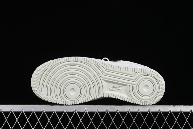 Nike Air Force 1 '07 Low Casual Sneakers with Full-Length Air Cushion - FN8540-100