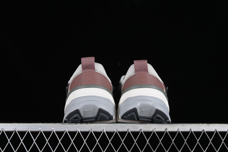 Nike Runtekk Run Retro Low-Top Running Shoes with Cushlon Midsole and Anti-Slip Design - FD0736-200