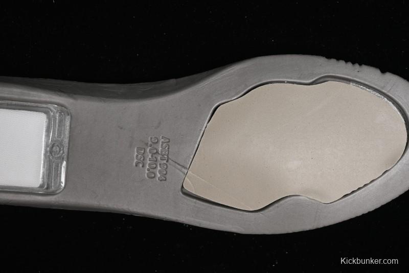 Nike SB Dunk Low Casual Skate Shoes with Escargot-Inspired Vanilla Garlic Butter Colorway - FQ7585-200