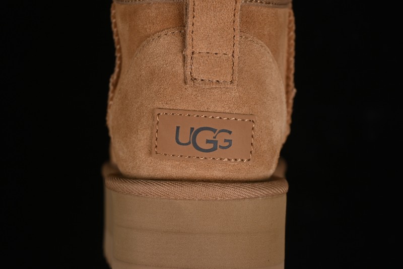 UGG Dakota 8CM Classic Wool Snow Boots with TREADLITE Outsole - 1135092-05