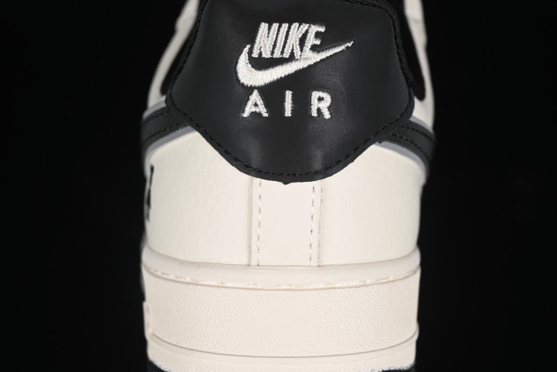 Nike Air Force 1 '07 Low Casual Sneakers with Violent Bear Collaboration - KK1988-006