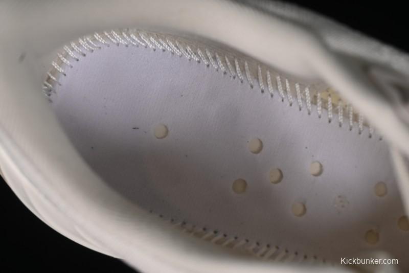 Nike Air Zoom Pegasus 35 Running Shoes with Breathable Mesh and Zoom Air Cushion - FQ7261-100