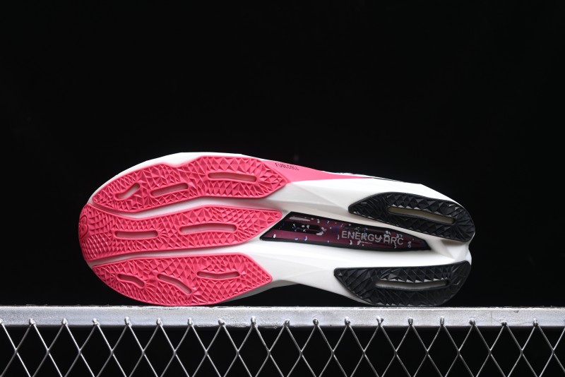 New Balance FuelCell Rebel V4 Low-Top Slip-Resistant Durable Versatile Casual Running Shoes - MRCELNY4