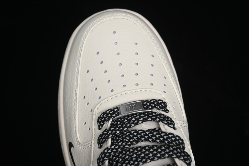Nike Air Force 1 '07 Low Stussy Collaboration - Black Sail Metallic Silver - XZ3328-506