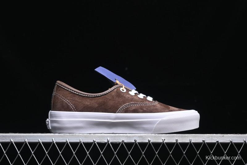 Vans Sk8-Mid Reissue 83 Premium Suede Retro Skate Shoes - VN0007QZDMV