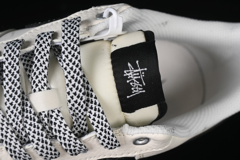 Nike Air Force 1 '07 Low Stussy Collaboration - Black Woven Label Low-Top Casual Sneakers - SJ6698-011