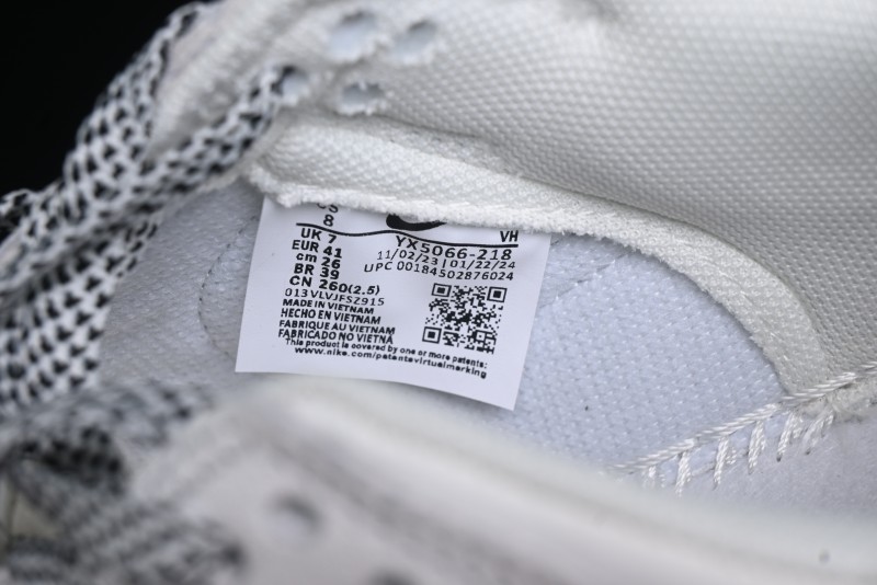 Nike SB Dunk Low Stussy Collaboration - Patchwork Grey White Swoosh Anniversary Custom Low-Top Casual Sneakers - YX5066-218