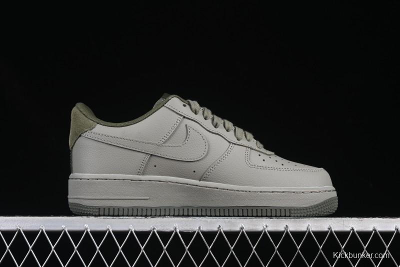 Nike Air Force 1 '07 Low Casual Sneakers with Full-Length Air Cushion - HM9483-300