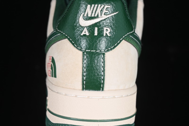 Nike Air Force 1 '07 Low The North Face Collaboration Green Snake Scale Casual Sneakers - DM6688-015