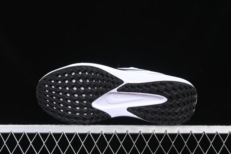 Nike Quest 6 Extreme Series Cushioned Lightweight Running Shoes - FD6033-105