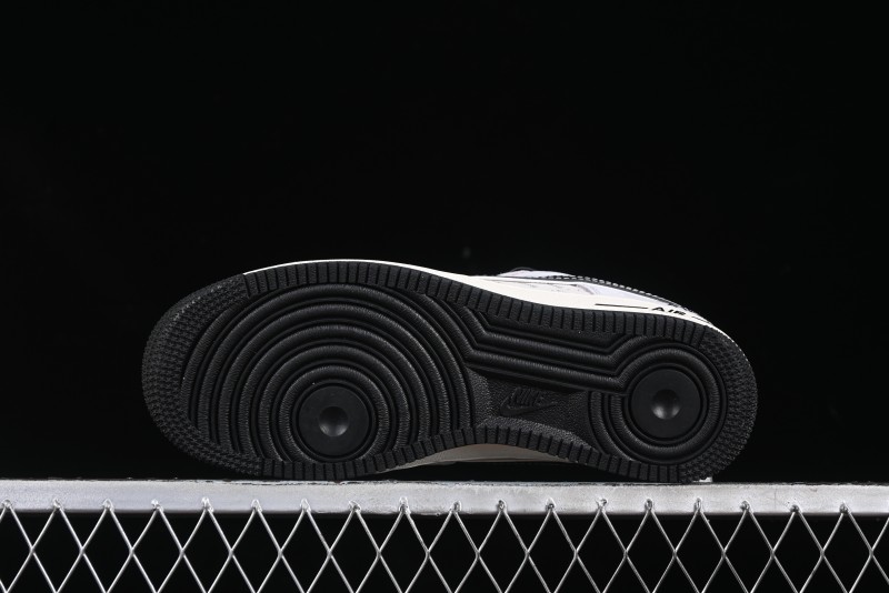 Nike Air Force 1 '07 Low Stussy Collaboration Silver Trim Black Swoosh Low-Top Casual Sneakers - XZ6188-912