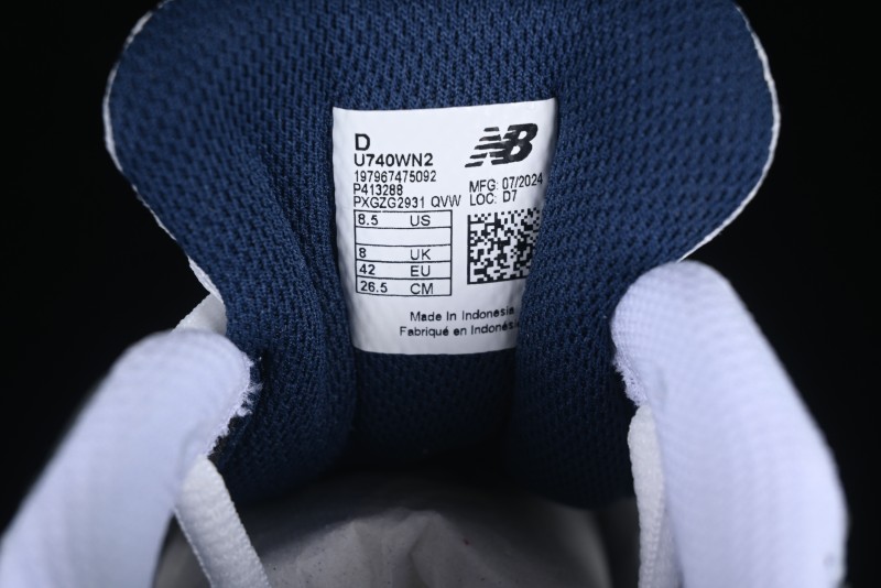 New Balance 740 Series Retro Dad Style Casual Running Shoes - U740WN2