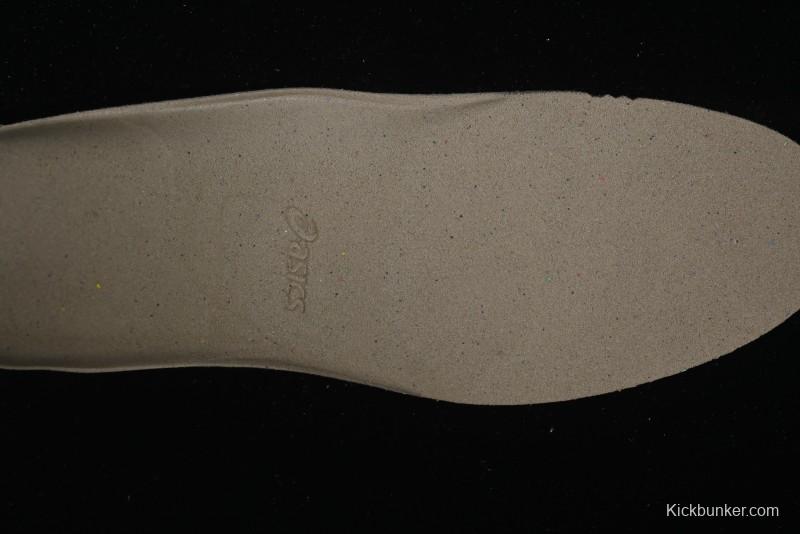 Asics Gel-Nimbus 27 Retro Breathable Casual Shoes with Cushioning for Men - 1011B958-021