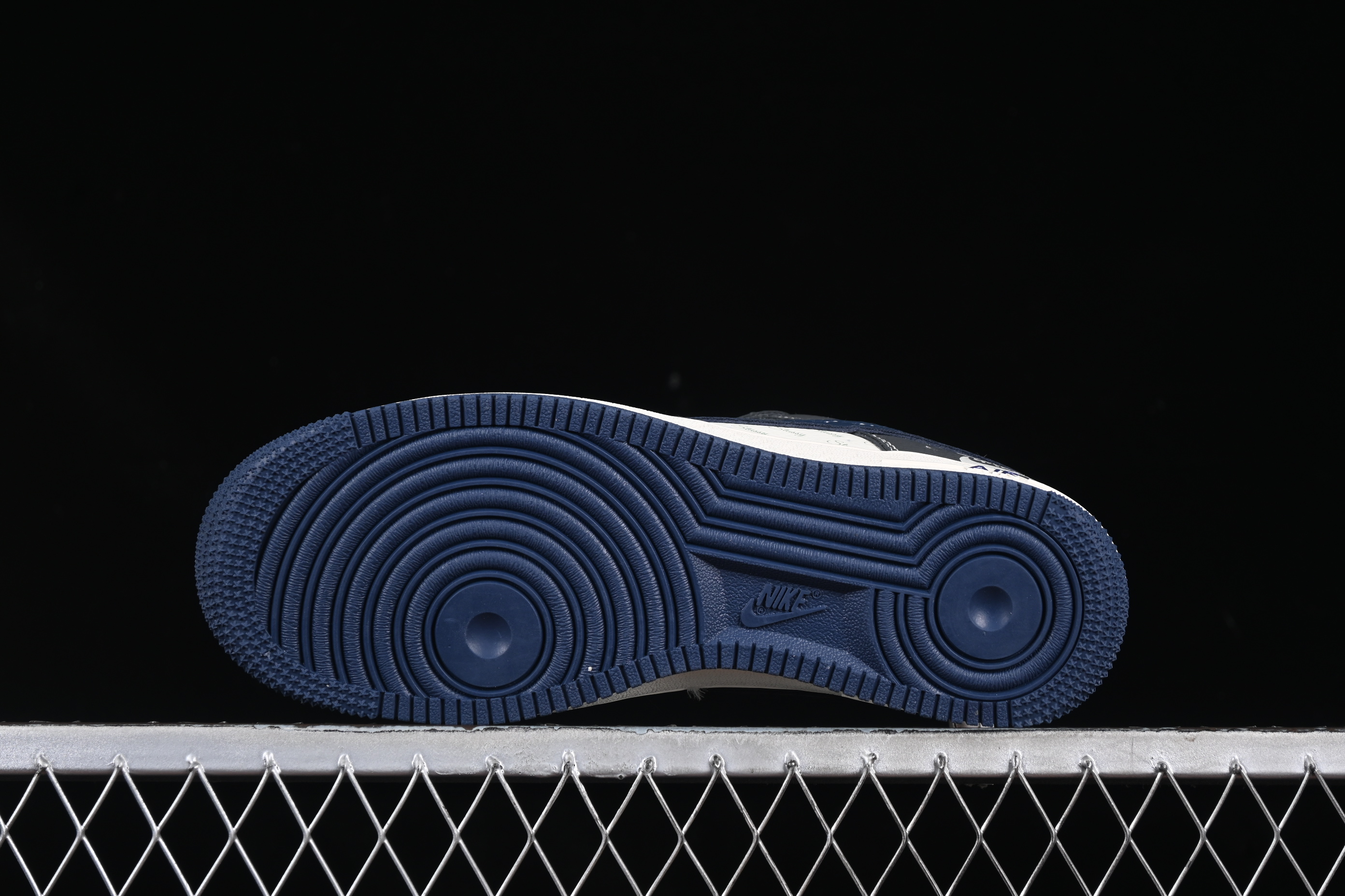 Nike Air Force 1 '07 Low Stussy Collaboration Navy Grey Casual Sneakers - XS1958-519