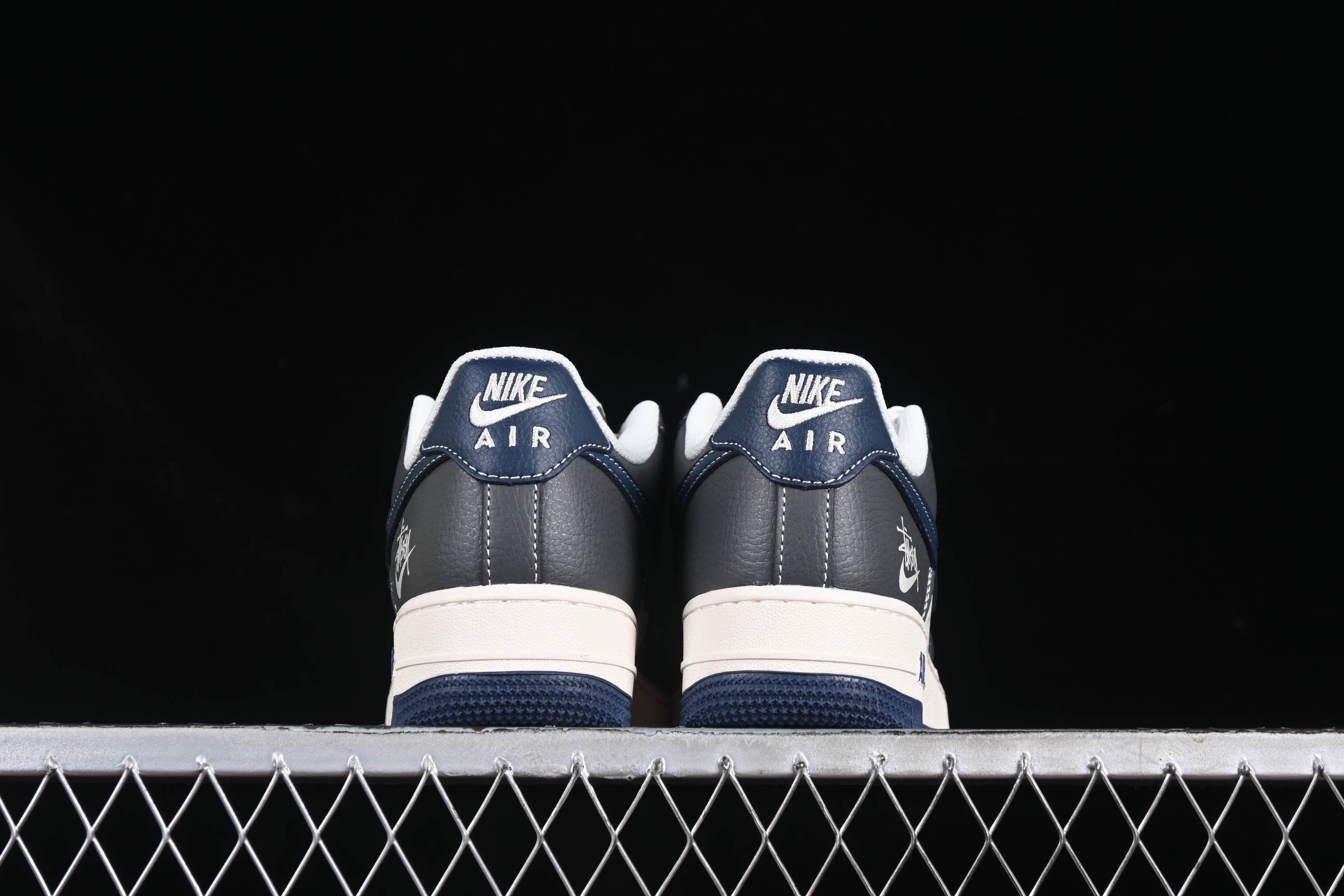 Nike Air Force 1 '07 Low Stussy Collaboration Navy Grey Casual Sneakers - XS1958-519