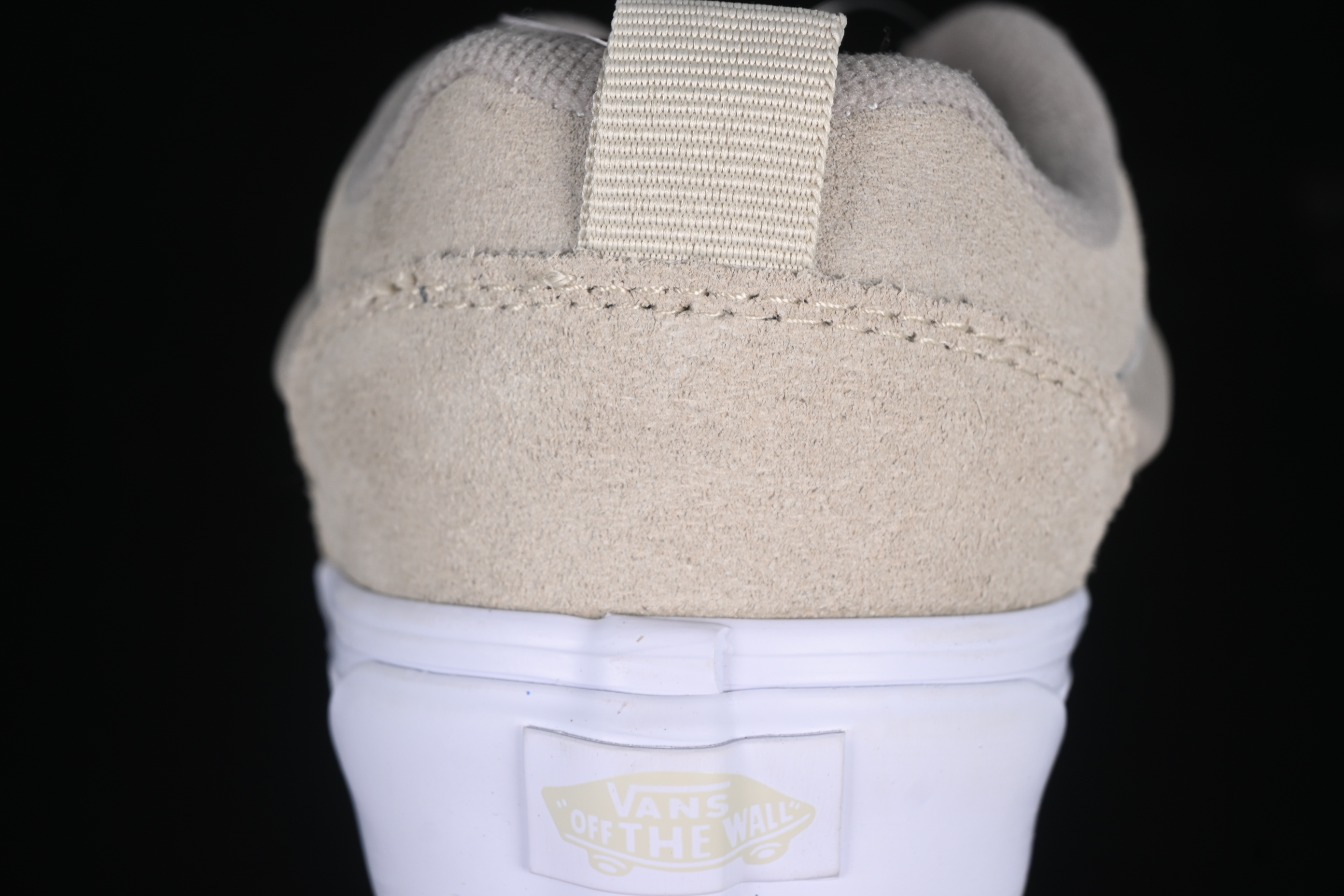 Vans Knu Skool Low-Top Retro Chunky Sneakers - VN000D220VW