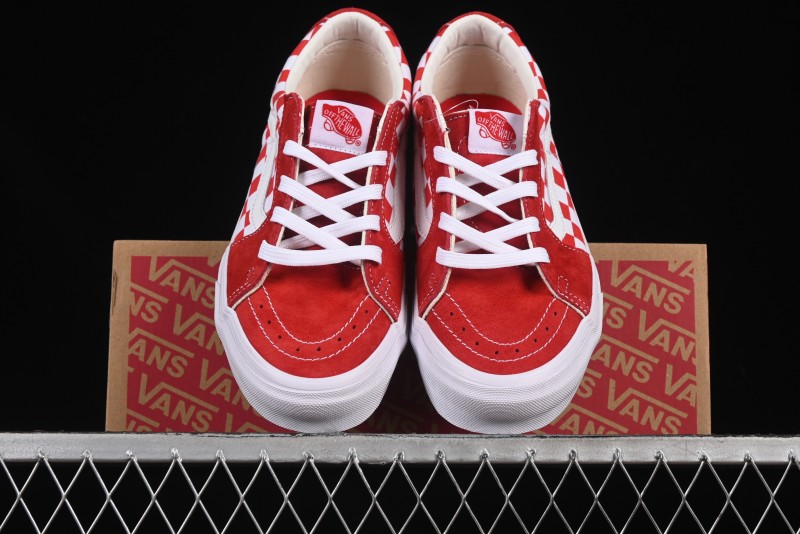 Vans Sk8-Low White Red Checkerboard Slip-Resistant Casual Skate Shoes - VN0A4UUK4W9