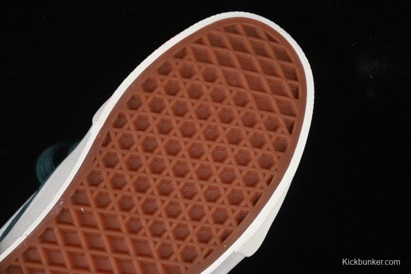 Vans Knu Skool Low-Top Retro Chunky Sneakers - VN000CS0PRM