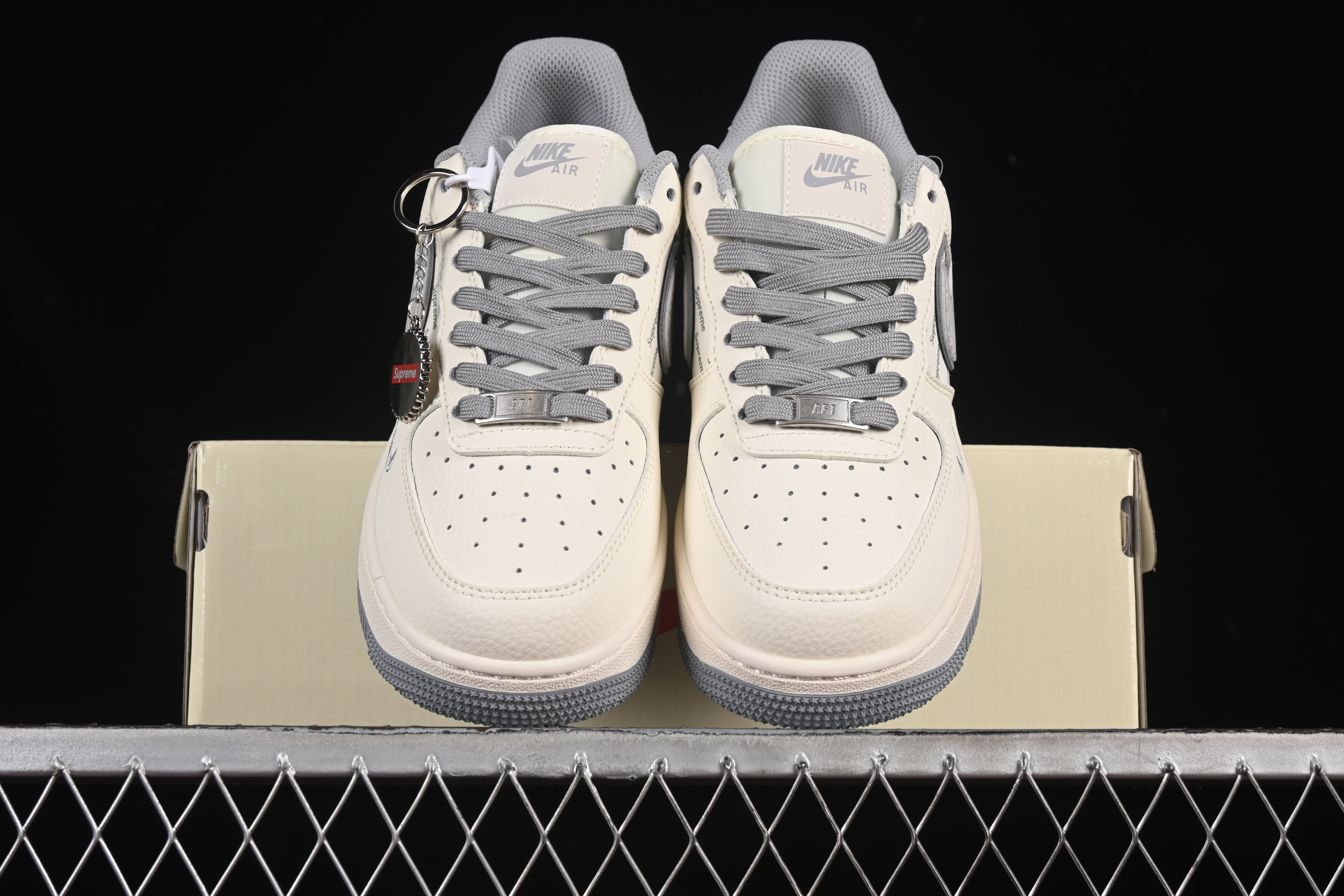 Nike Air Force 1 '07 Low Supreme Collaboration Beige Multi-Swoosh Casual Sneakers - XX3168-147