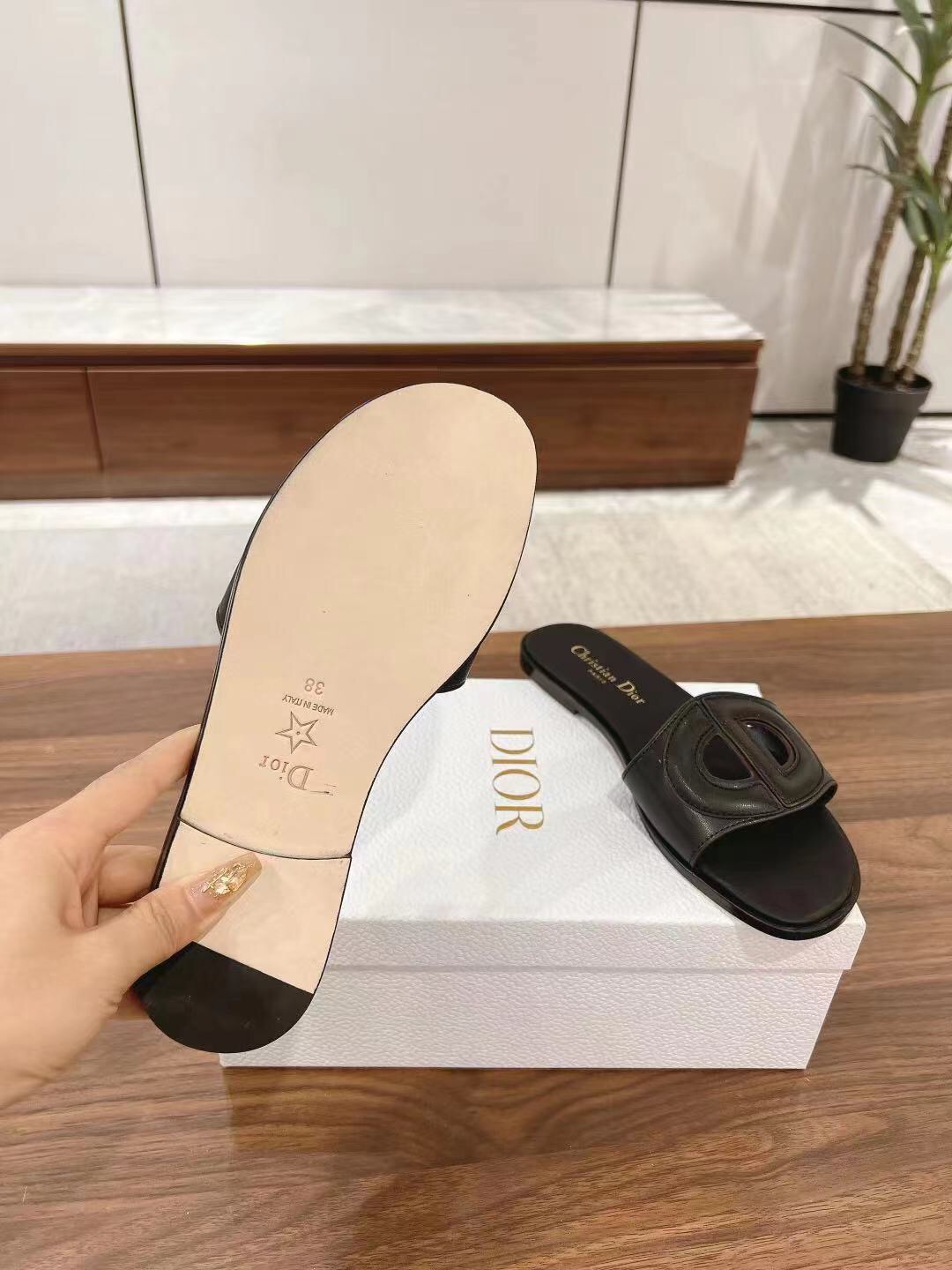 2025 Slippers Dior Black Leather Slippers LY00260