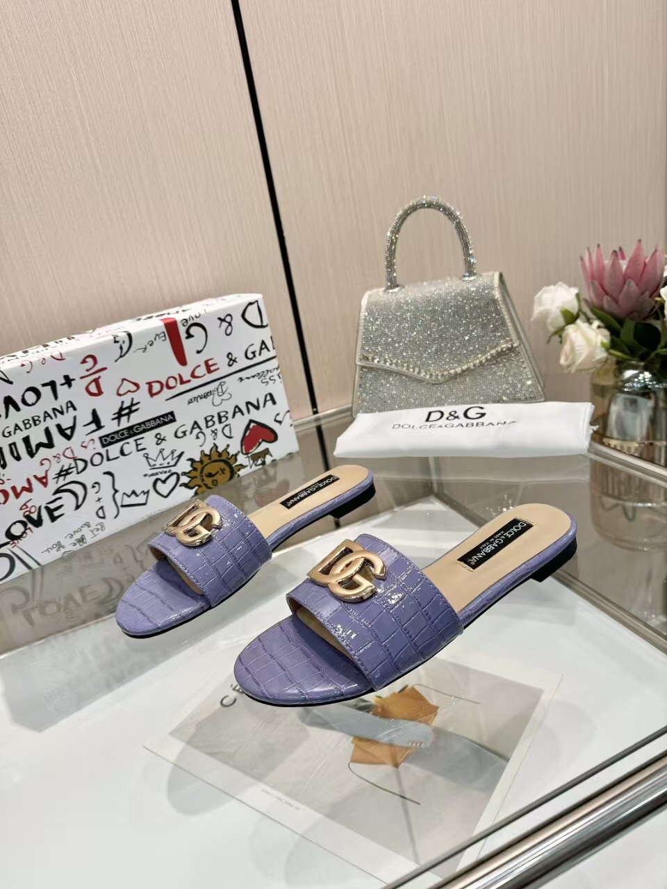 2025 Women Dolce & Gabbana Purple Leather Slippers LY00190