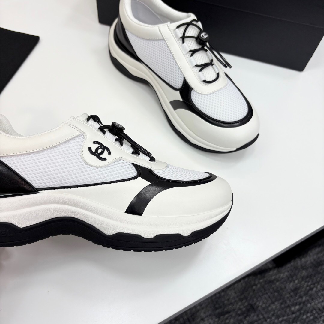 2025 Unisex Chanel White And Black Silk Leather Panda Sneakers With Embroidery Detail CHN2025