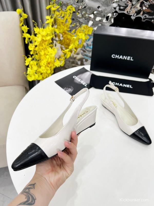 2025 Women Chanel White Black Leather Slingback Flats