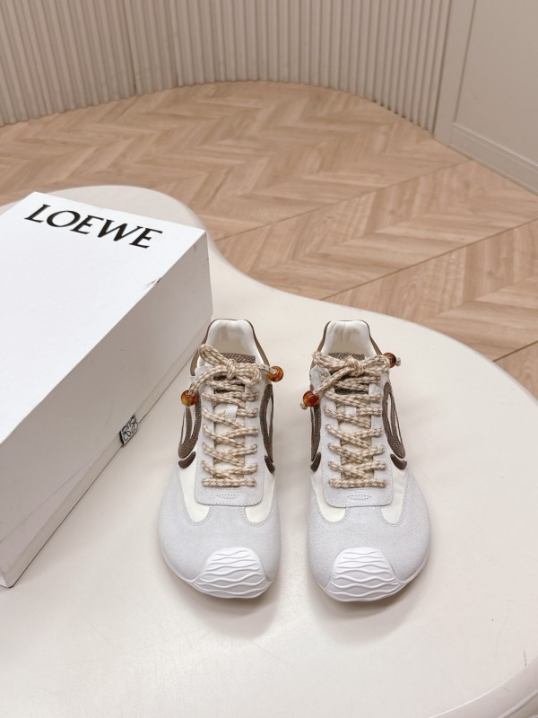 2025 Unisex Loewe Cream Suede Casual Sneaker With Embroidered Detailing KFY00300