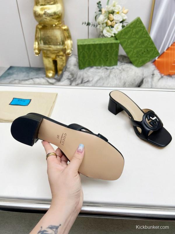 2025 Gucci Black Leather Slippers