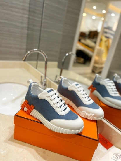2024 Unisex Hermès Blue White Imported Silk Lambskin Casual Sneakers MJ00320