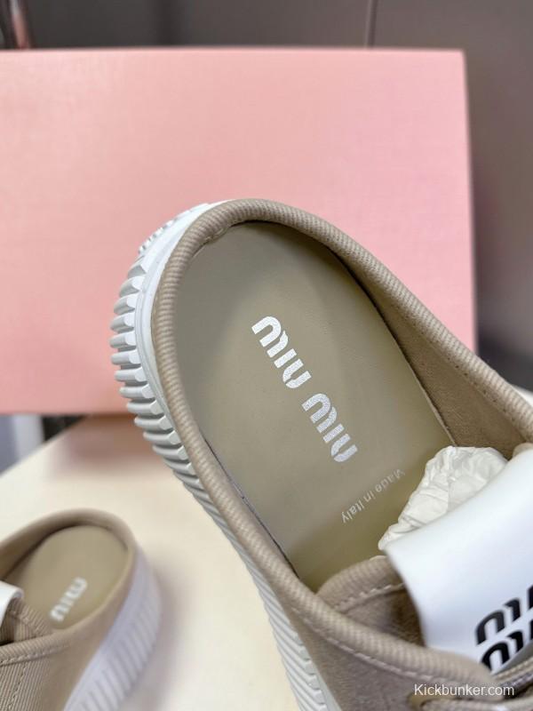 2025 Women Miu Miu Beige Canvas Sneakers LY