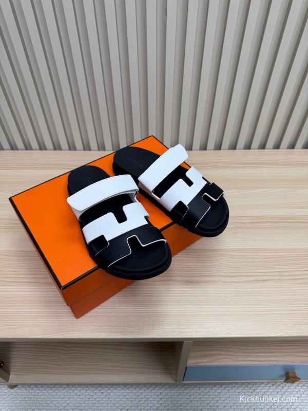 2025 Slippers Hermès White Black Leather Slippers