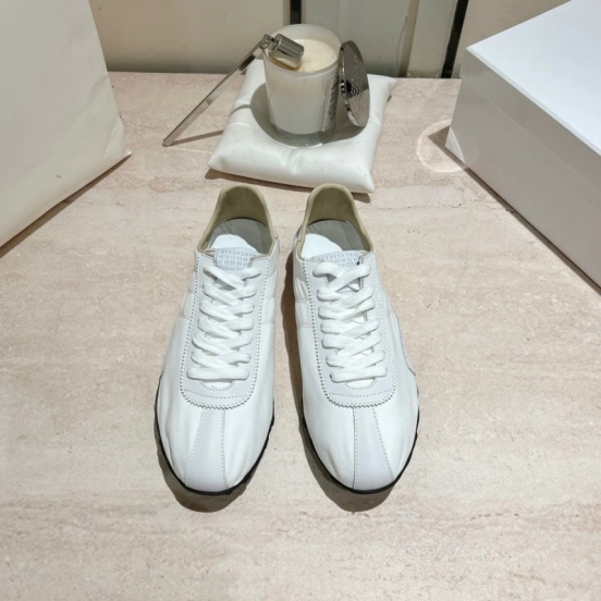 2025 Women MM6 White Leather Sneakers