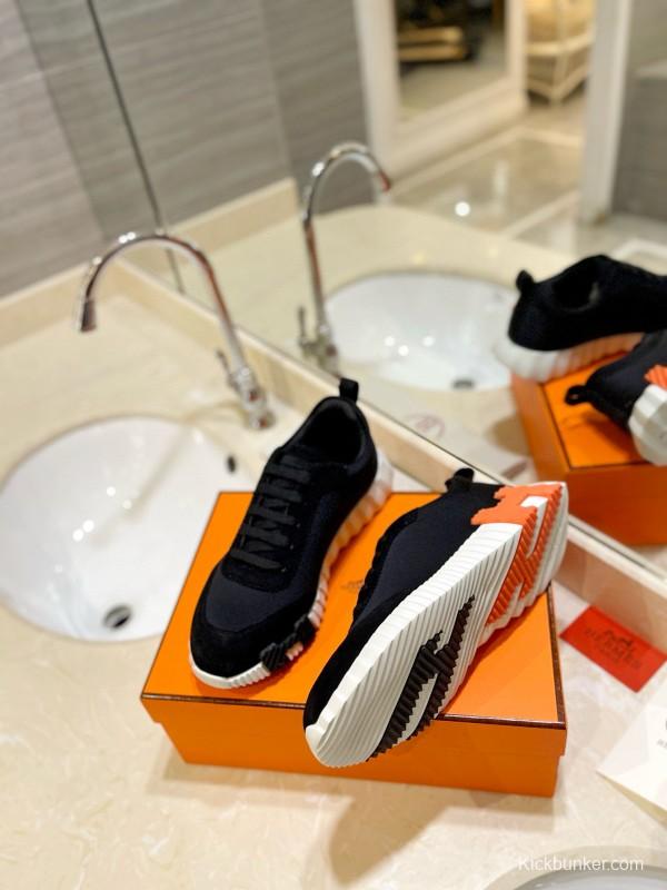 2024 Unisex Hermès Black Orange Glossy Calfskin Nylon Sneakers MJ00320