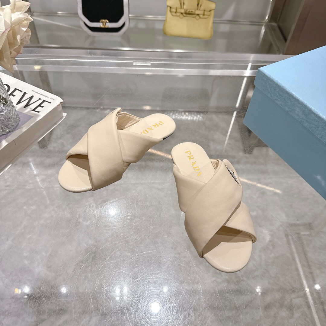 2025 Women Prada Cream Leather Slippers