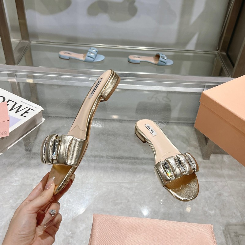 2025 Women Miumiu Metallic Leather Slippers