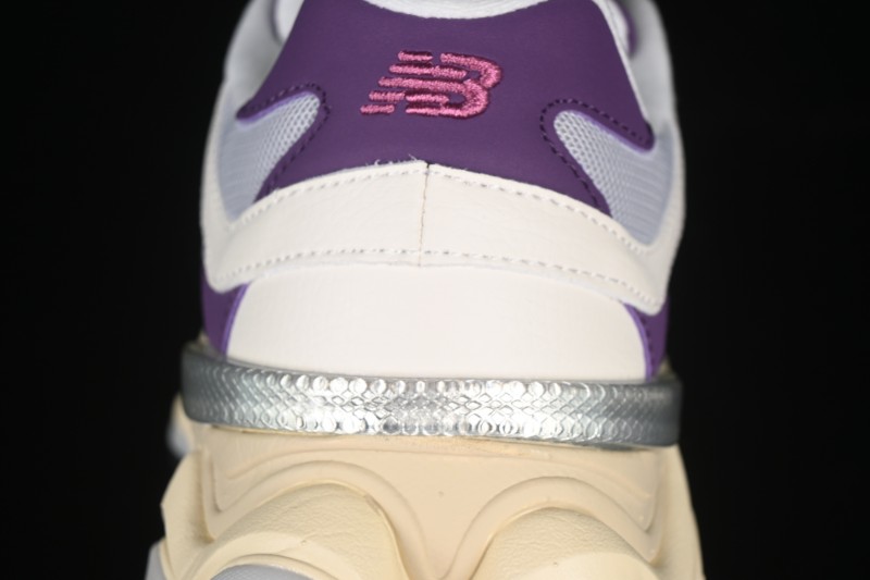New Balance Retro Casual Running Shoes with ABZORB Cushioning - U9060ESC