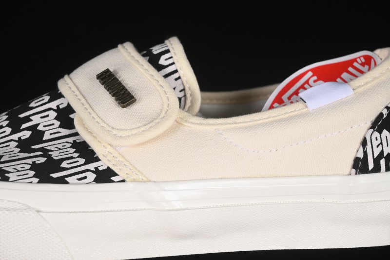Vans Slip-On Classic Checkerboard Casual Skate Shoes - VN0009QCBLE