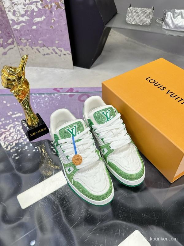 2025 Unisex Louis Vuitton Green White Leather Canvas Plimsolls Handcrafted Diamonds AS00400