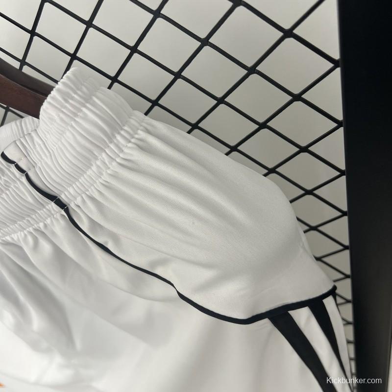 25/26 Manchester United Home Shorts