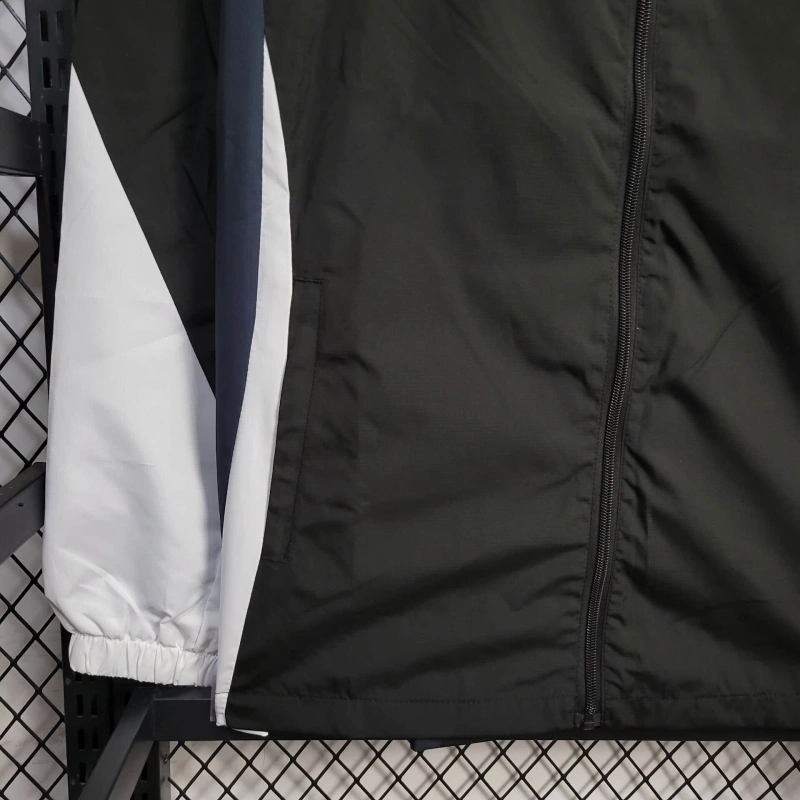 25/26 Newcastle United Jacket Black Windbreaker