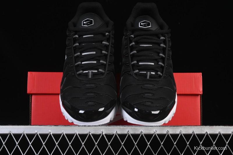 Nike Air Max Plus Retro Running Shoes with Air Cushion Technology - DM2362-001