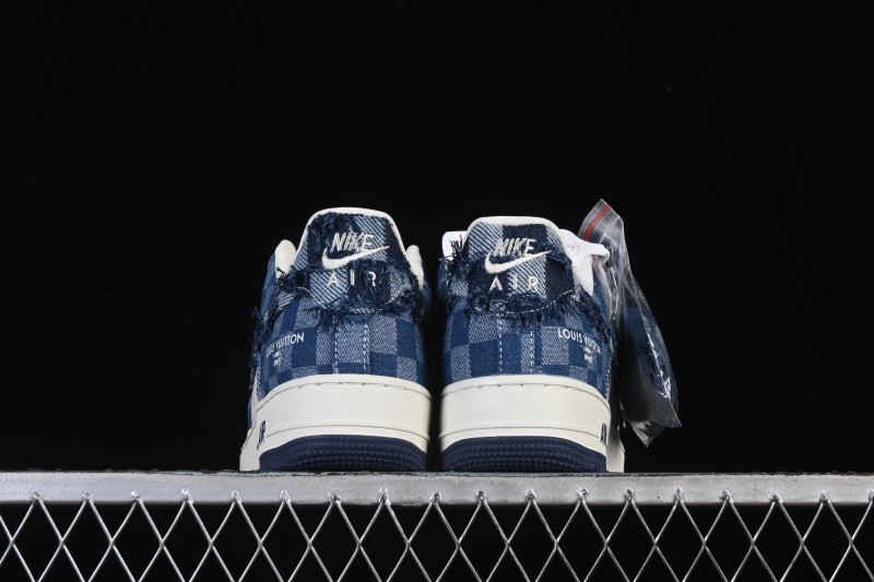 Nike Air Force 1 '07 Low Casual Sneakers in White Navy Blue - YF9511-816