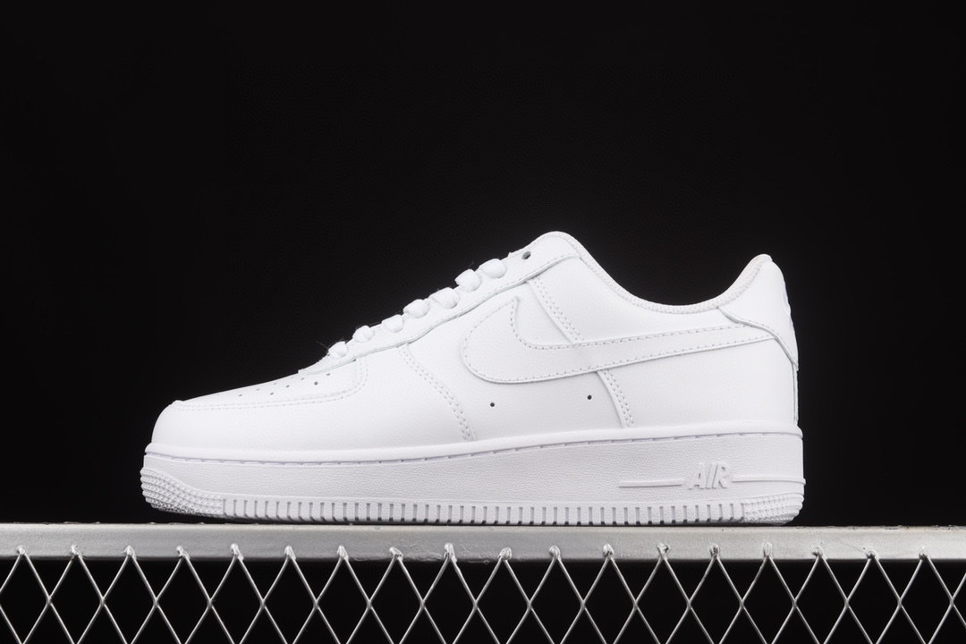 Nike Air Force 1'07 Low Casual Sneakers - CW2288-111