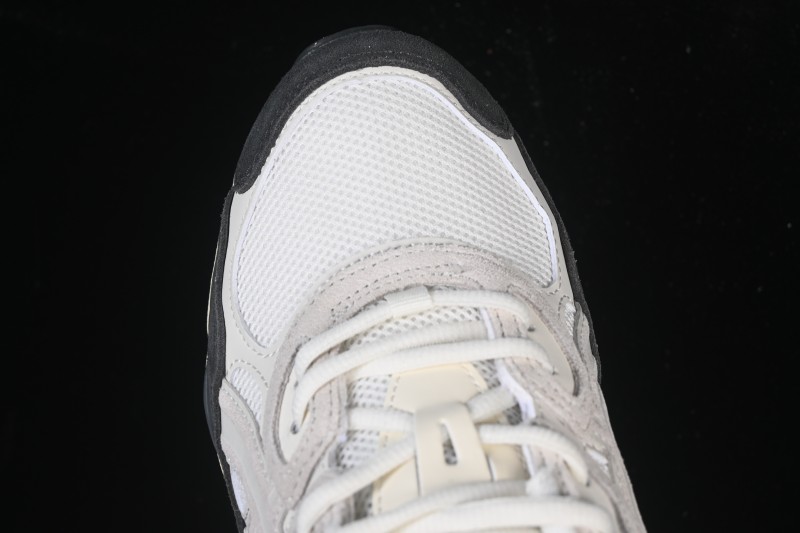 Asics Gel-NYC Retro Running Shoes with Breathable Mesh and Suede Upper - 1203A383-111